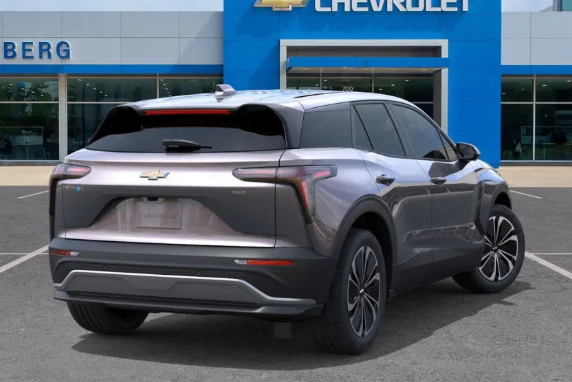 2026 Chevrolet Blazer EV photo 1