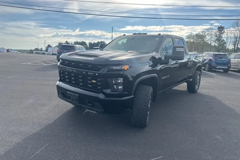 2023 Chevrolet Silverado 2500HD Custom photo 1