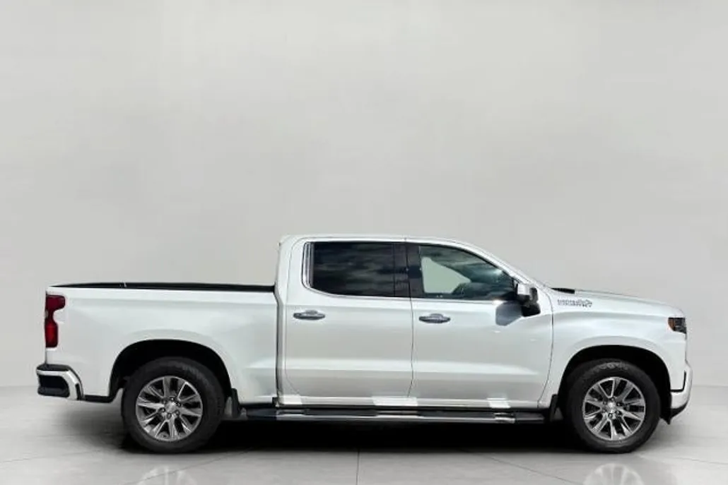 2021 Chevrolet Silverado 1500 High Country photo 1