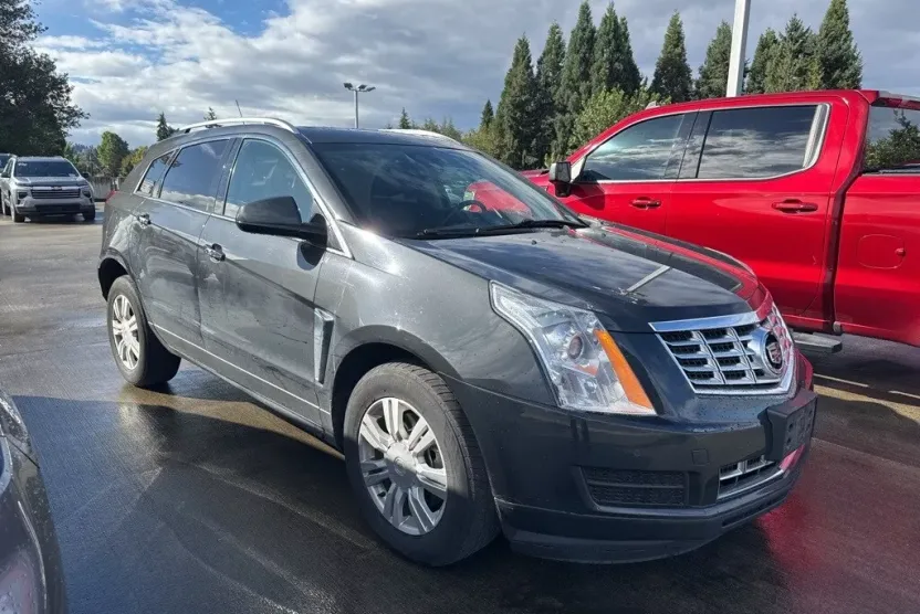 2015 Cadillac SRX Luxury photo 1