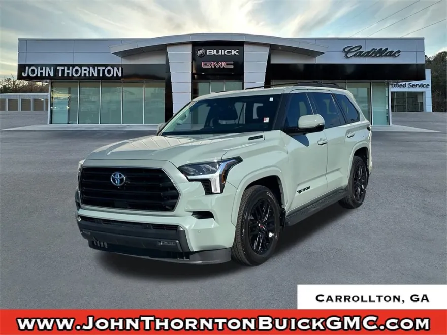 2024 Toyota Sequoia SR5 photo 1