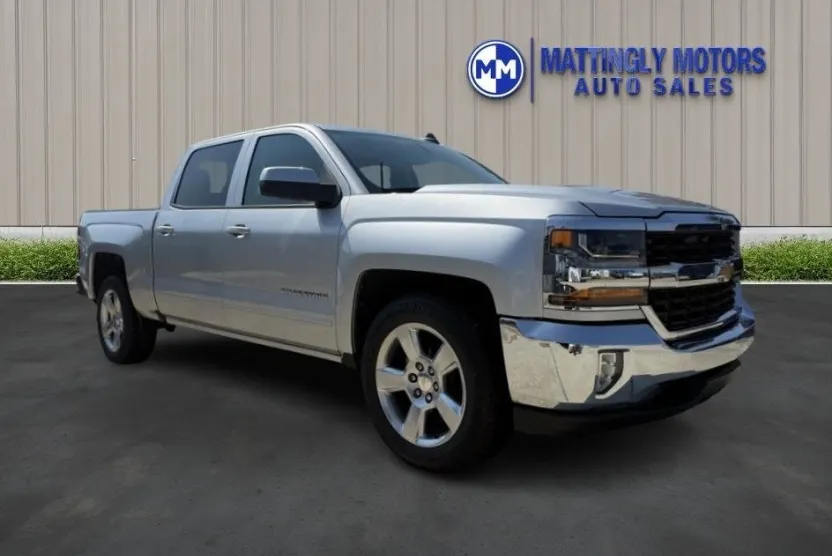 2017 Chevrolet Silverado 1500 LT1 photo 1