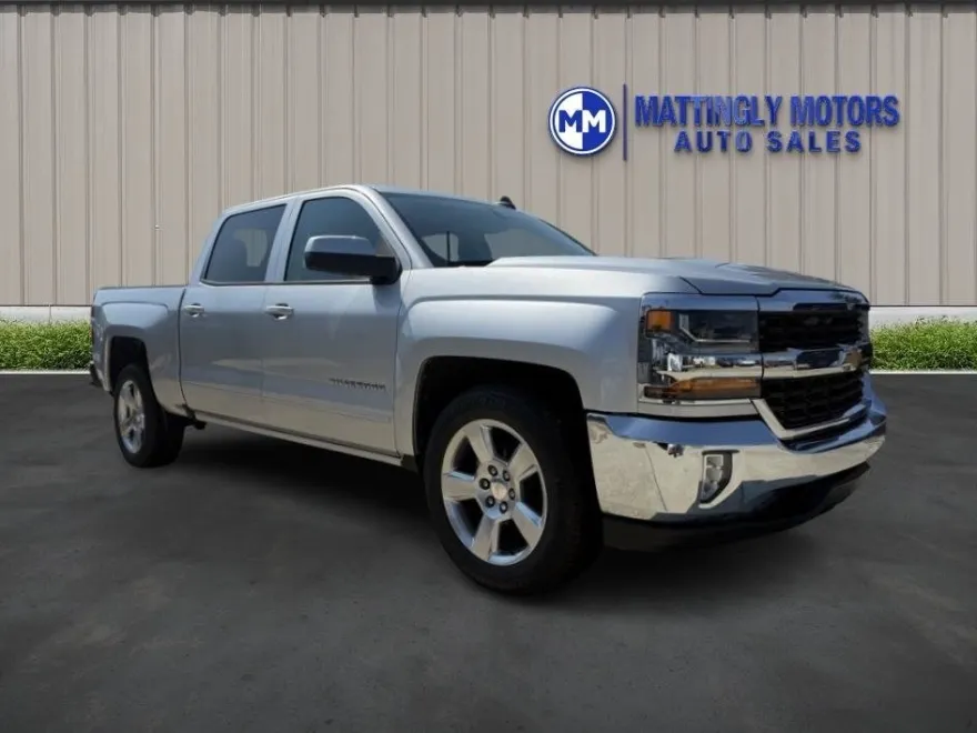 2017 Chevrolet Silverado 1500 LT1 photo 1