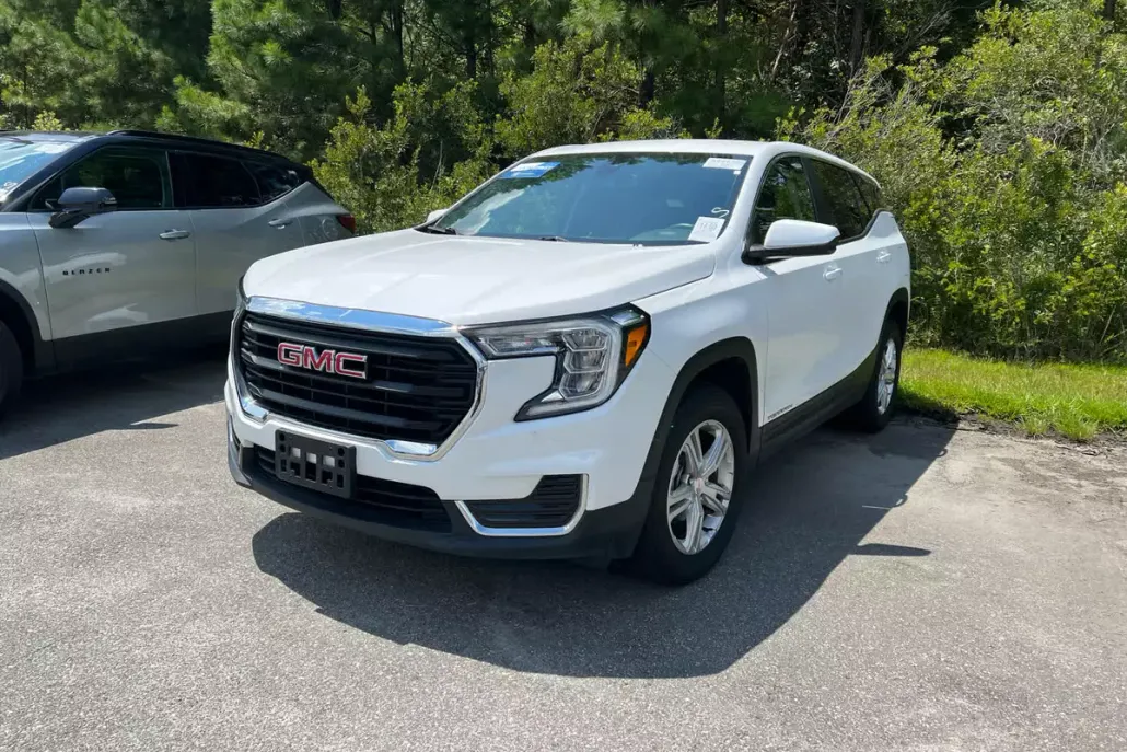 2024 Gmc Terrain SLE photo 1