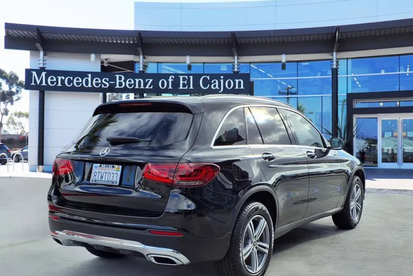 2021 Mercedes Benz GLC 300 photo 1