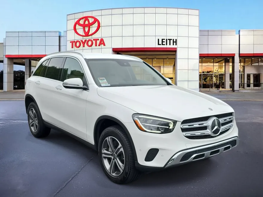 2022 Mercedes Benz GLC 300 4MATIC photo 1