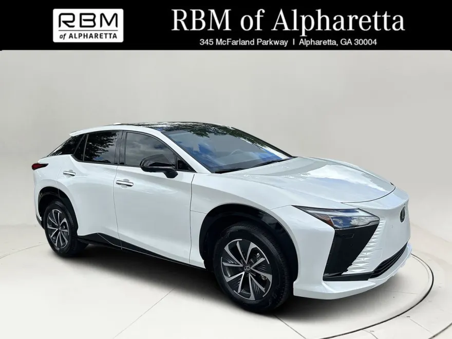 2024 Lexus RZ 300e photo 1