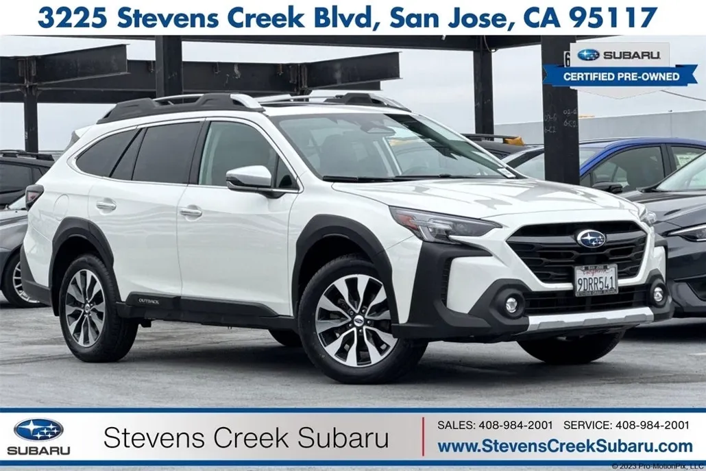 2023 Subaru Outback Touring photo 1