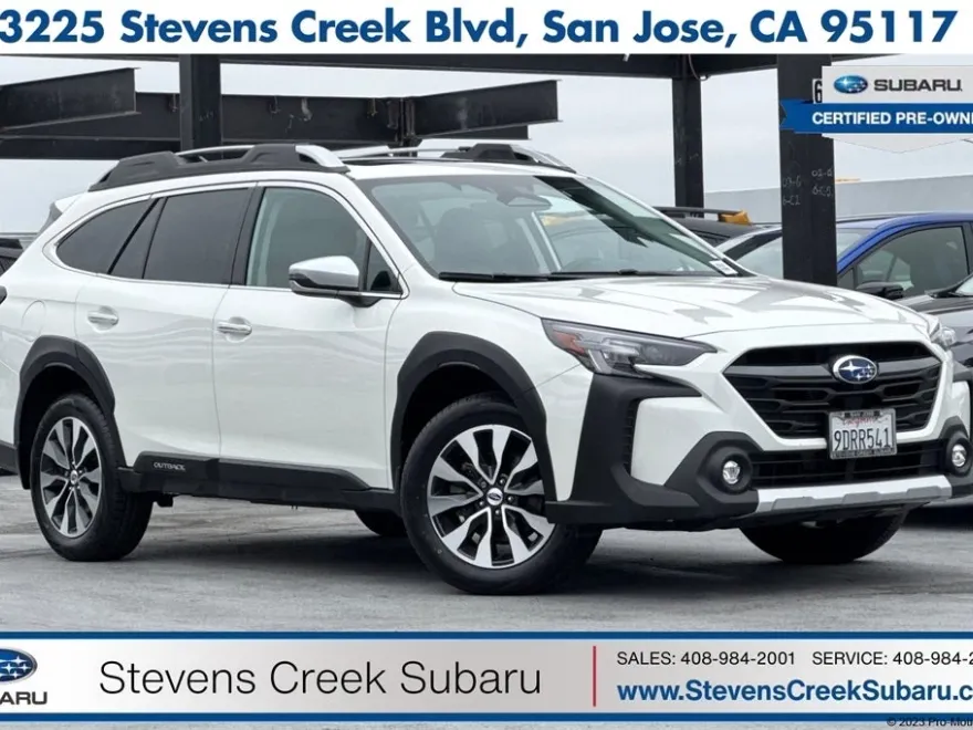 2023 Subaru Outback Touring photo 1