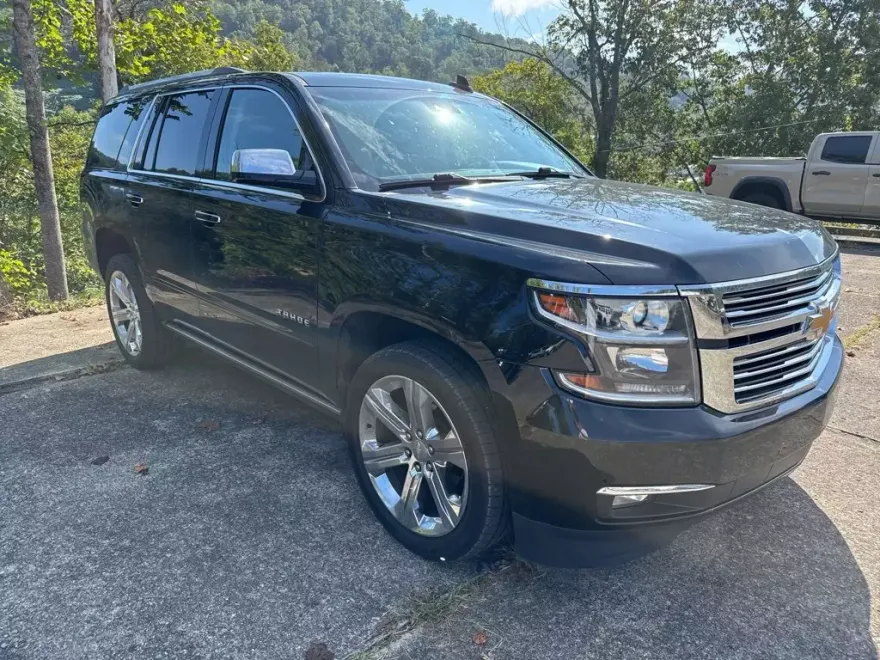 2020 Chevrolet Tahoe Premier photo 1
