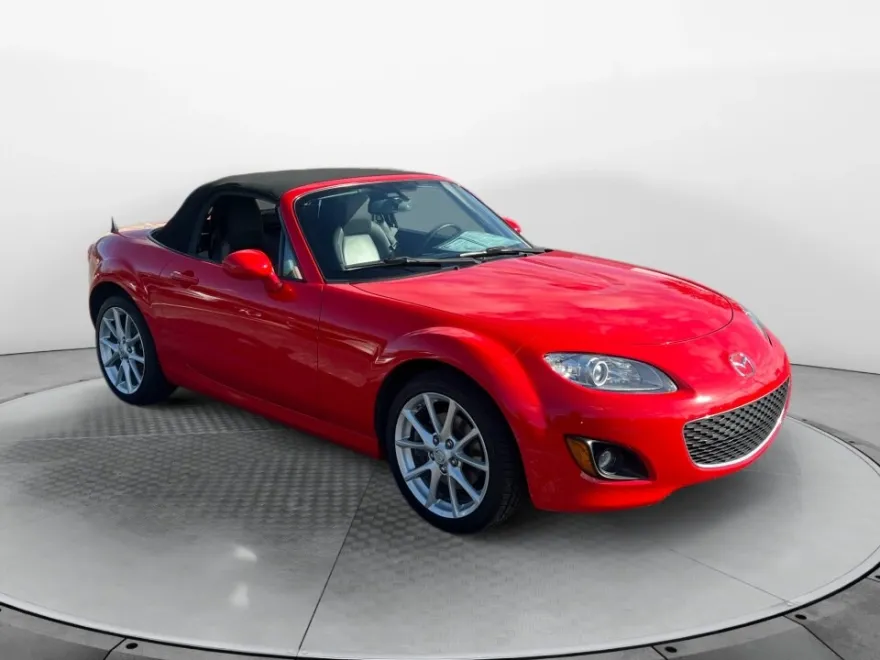 2010 Mazda MX-5 Miata Miata Grand Touring photo 1