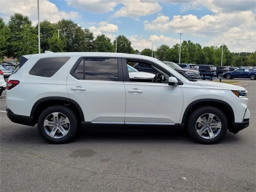 2025 Honda Pilot EX-L photo 1
