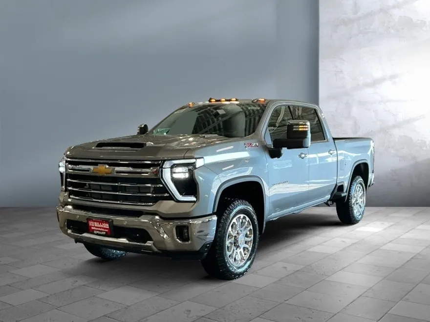 2025 Chevrolet Silverado 3500HD LTZ photo 1