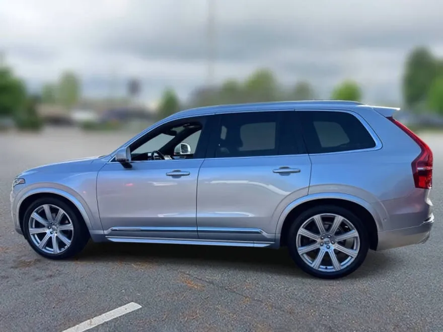 2017 Volvo XC90 T6 Inscription photo 1
