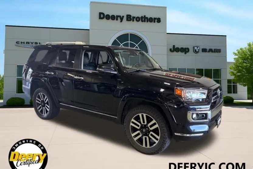 2022 Toyota 4Runner Limited photo 1
