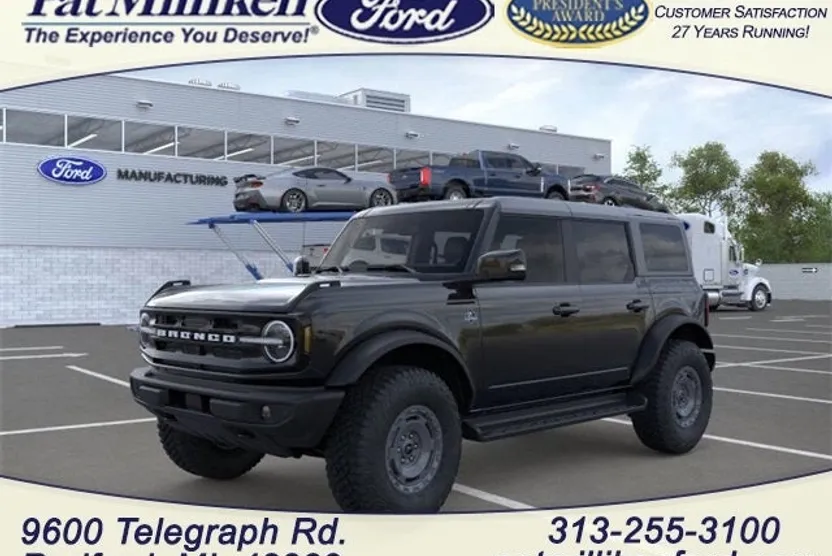 2025 Ford Bronco Outer Banks photo 1