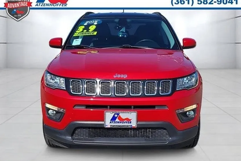 2018 Jeep Compass Latitude photo 1