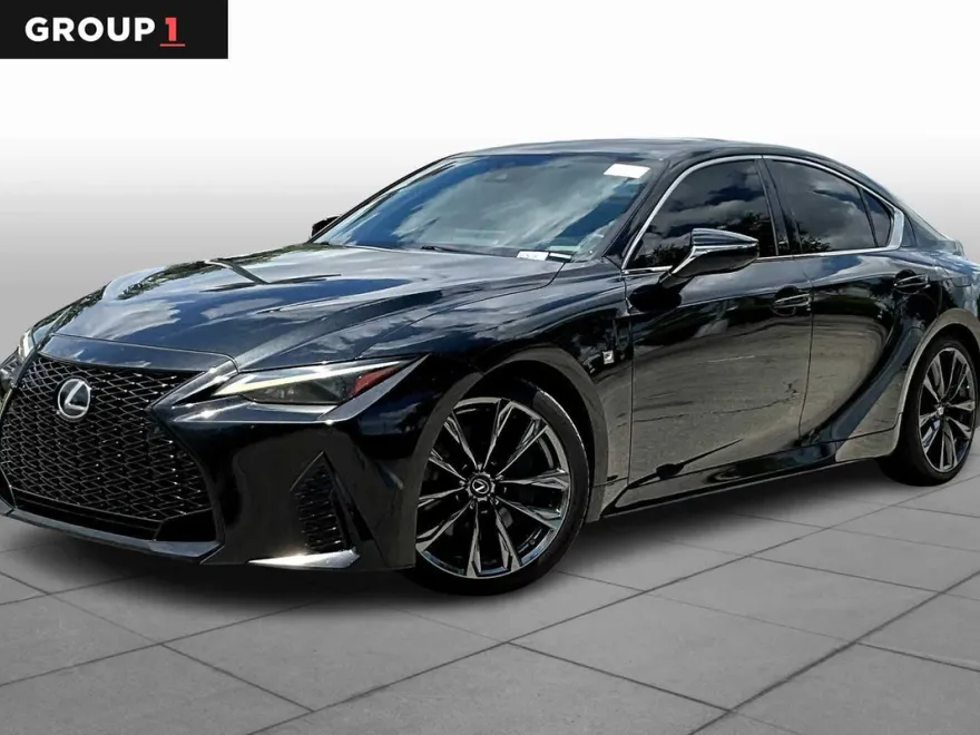 2022 Lexus IS 350 F SPORT photo 1