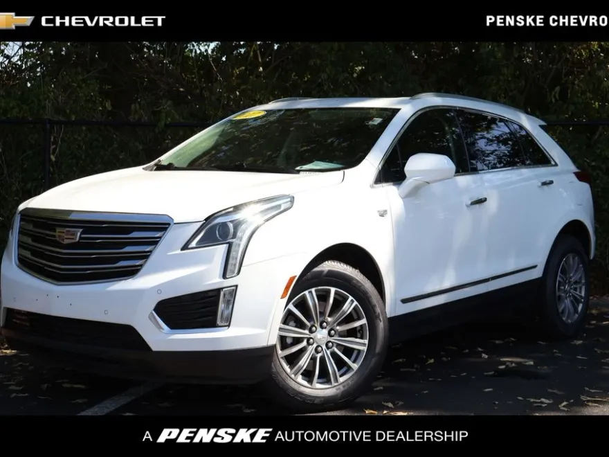 2017 Cadillac XT5 Luxury photo 1