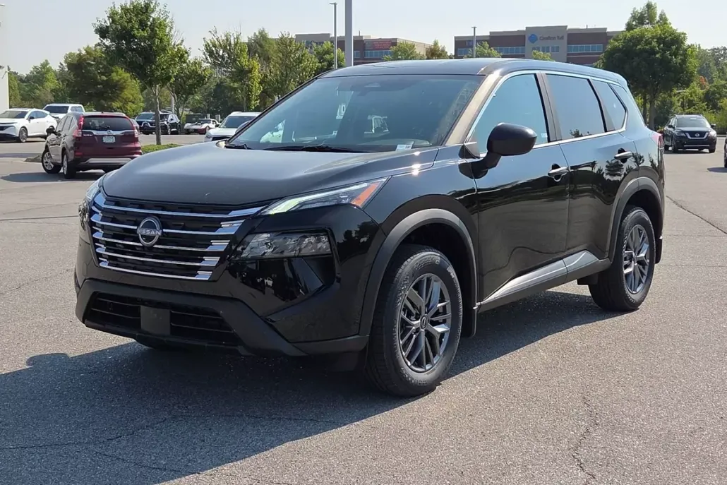 2026 Nissan Rogue S photo 1