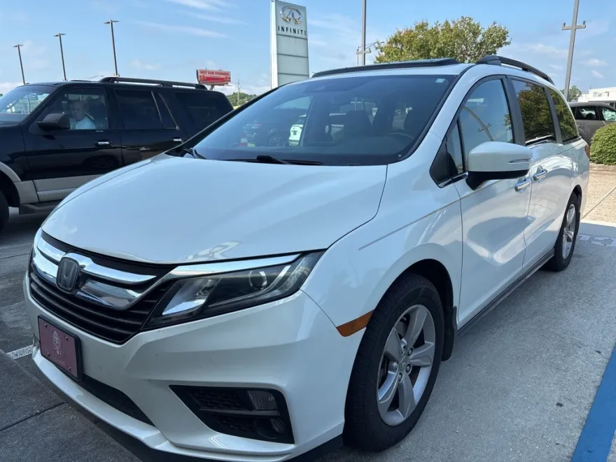2019 Honda Odyssey EX-L photo 1