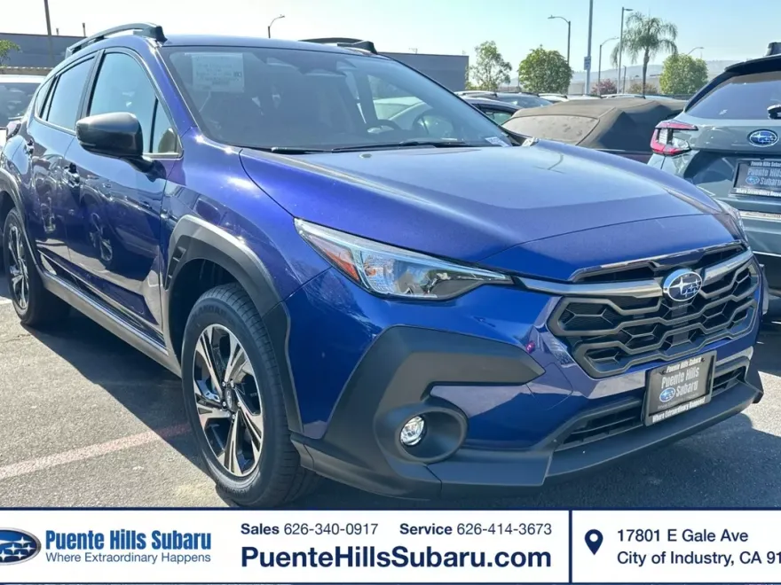 2025 Subaru Crosstrek Premium photo 1