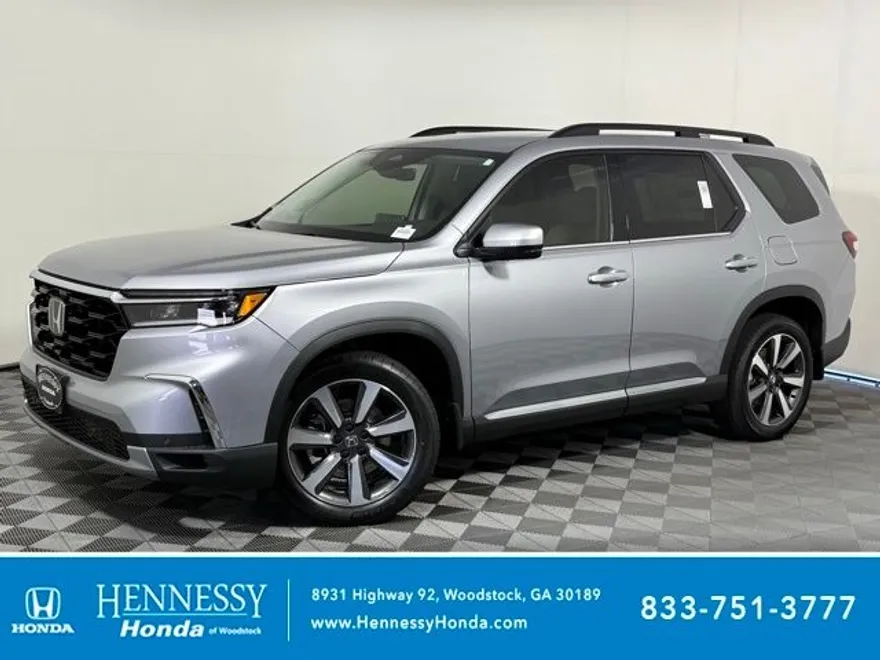 2025 Honda Pilot Touring photo 1