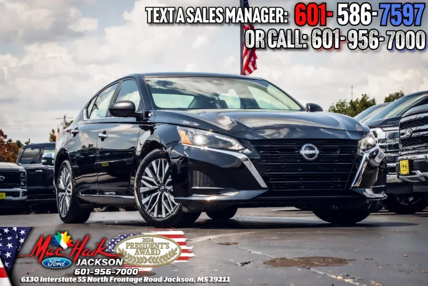 2024 Nissan Altima 2.5 SV photo 1