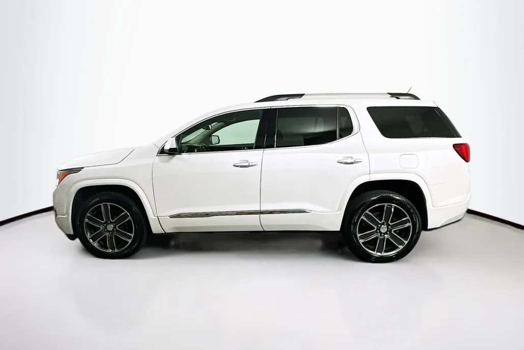 2019 Gmc Acadia Denali photo 1