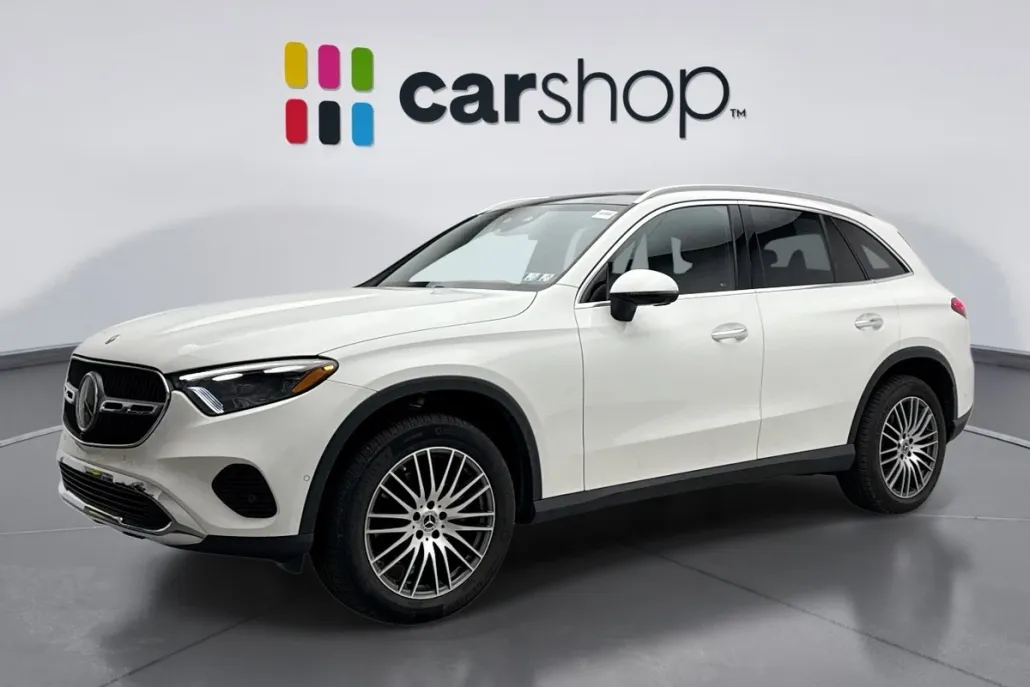 2023 Mercedes Benz GLC 300 4MATIC photo 1
