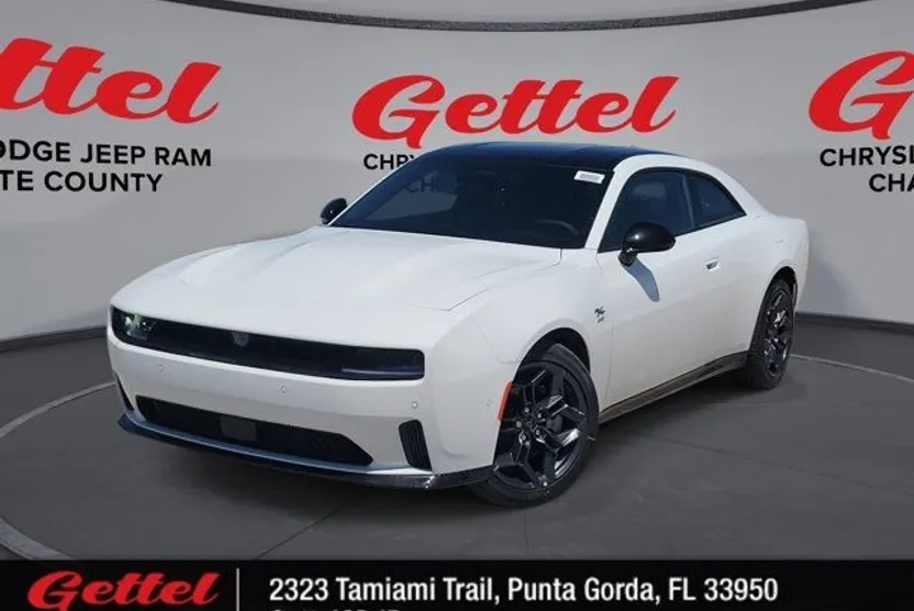 2025 Dodge Charger R/T photo 1