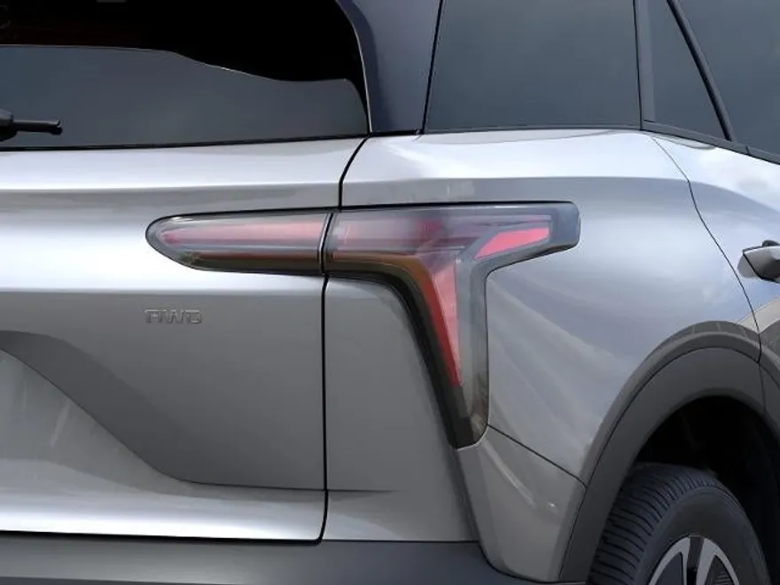 2025 Chevrolet Blazer EV photo 9