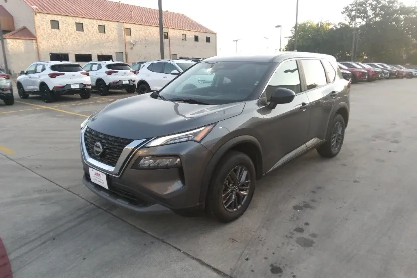 2023 Nissan Rogue S photo 1
