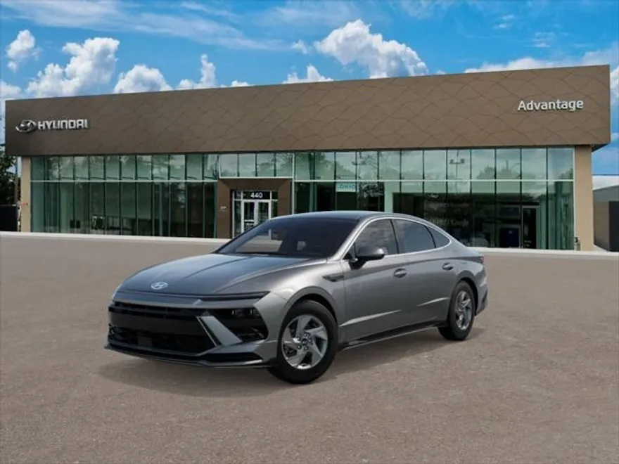 2025 Hyundai Sonata SE photo 1