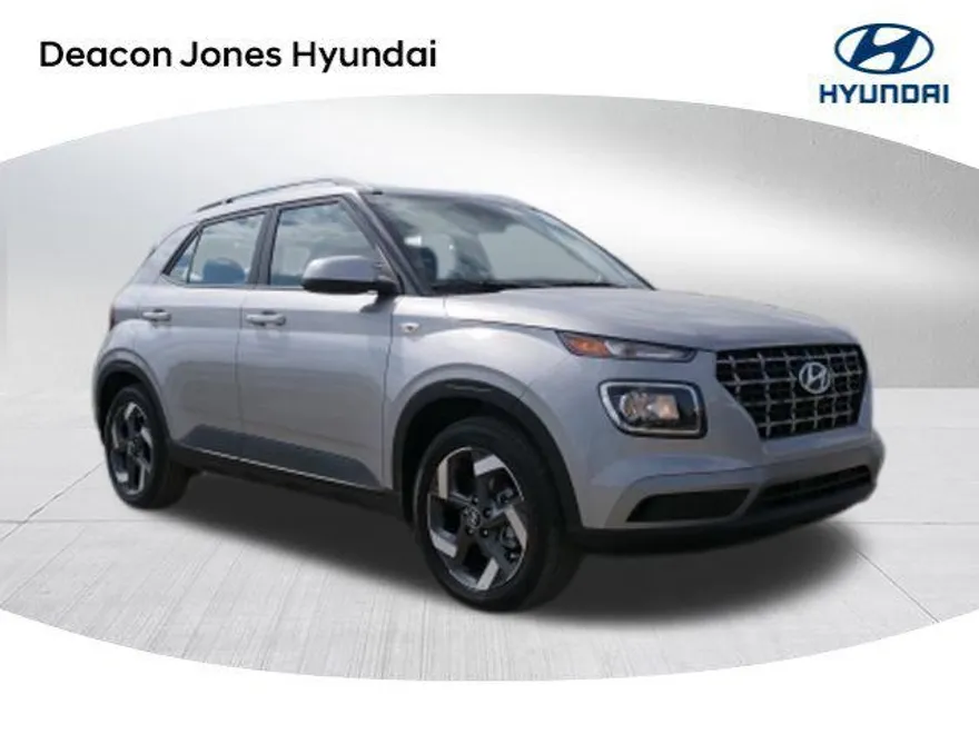 2025 Hyundai Venue SEL photo 1