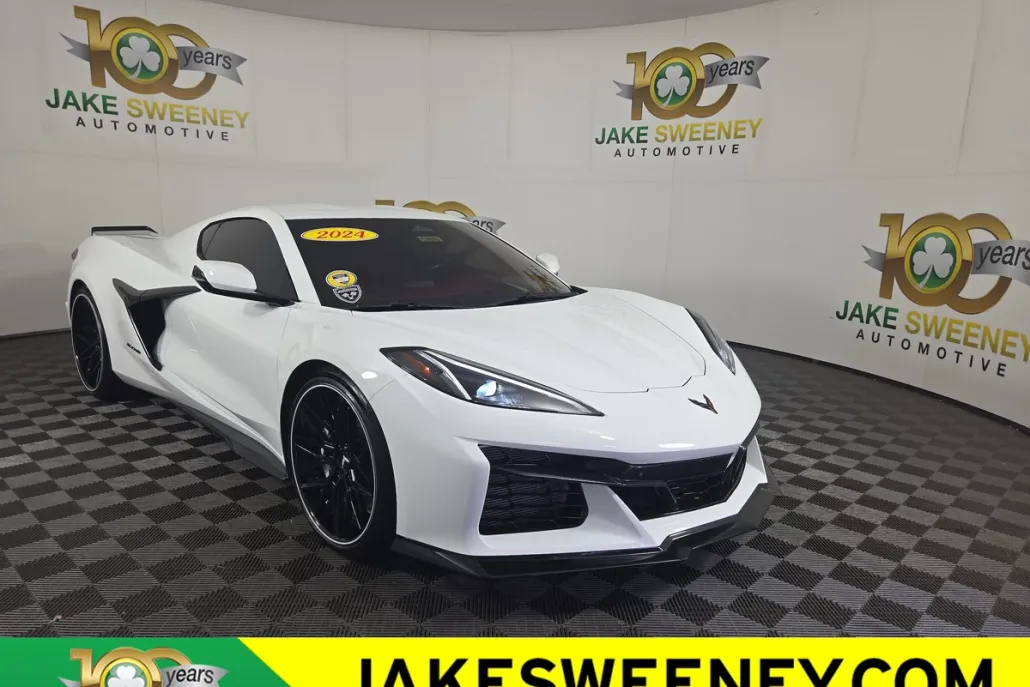 2024 Chevrolet Corvette Stingray Z06 3LZ photo 1