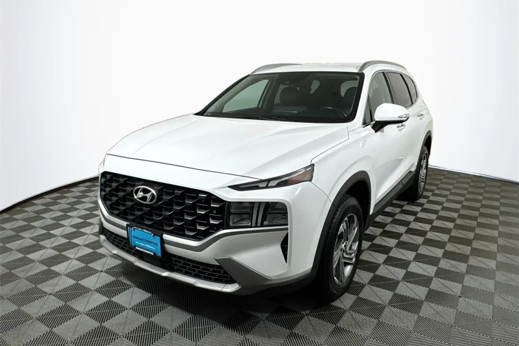 2023 Hyundai Santa Fe SEL photo 1