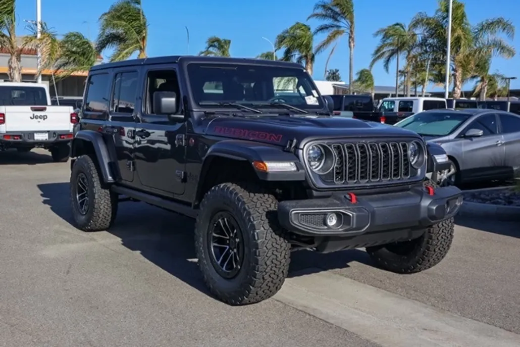 2025 Jeep Wrangler Rubicon photo 1
