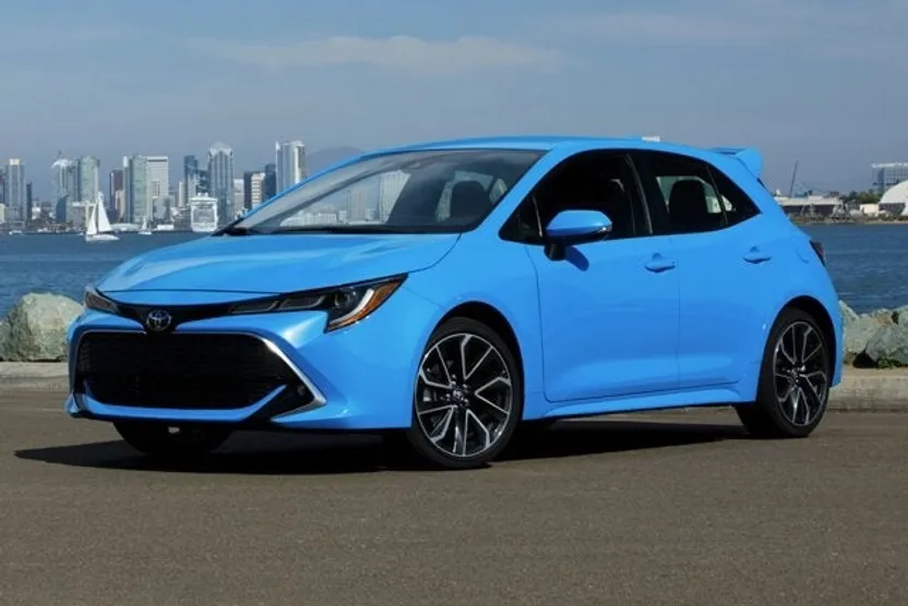 2022 Toyota Corolla SE photo 1