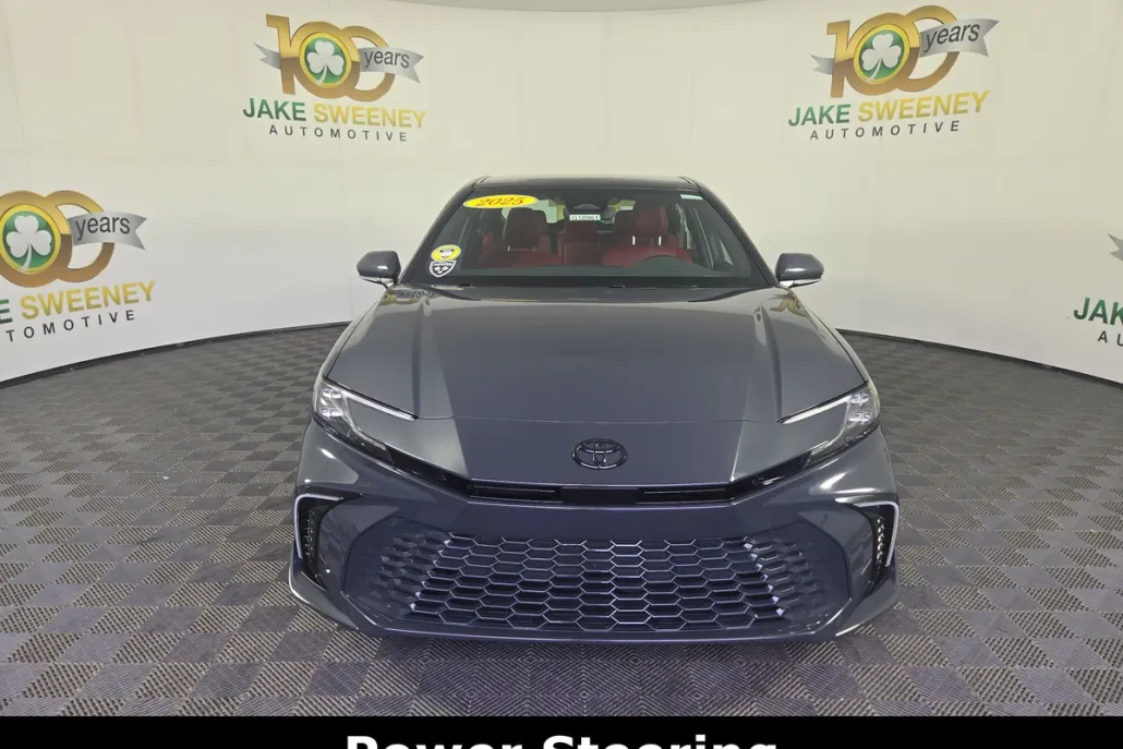 2025 Toyota Camry XSE photo 1