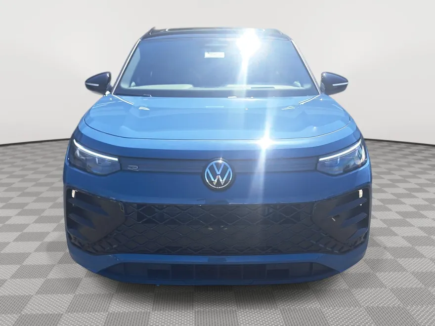 2025 Volkswagen Tiguan SE R-Line Black photo 1