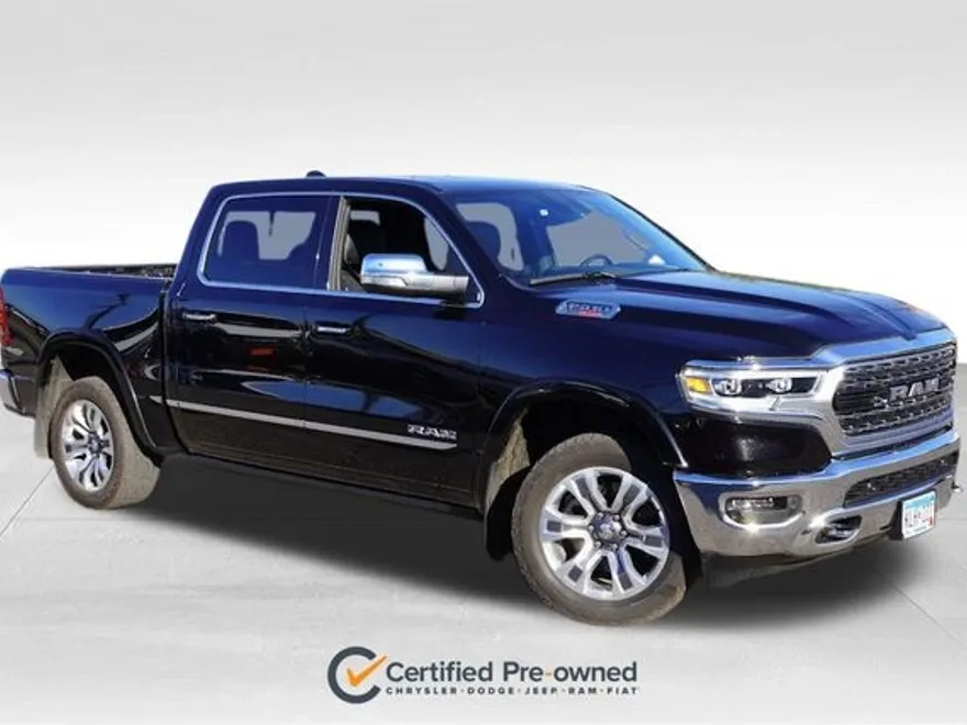 2022 Ram 1500 Limited photo 1
