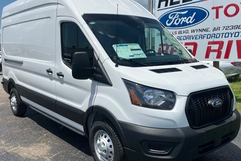 2025 Ford Transit Cargo Van photo 1