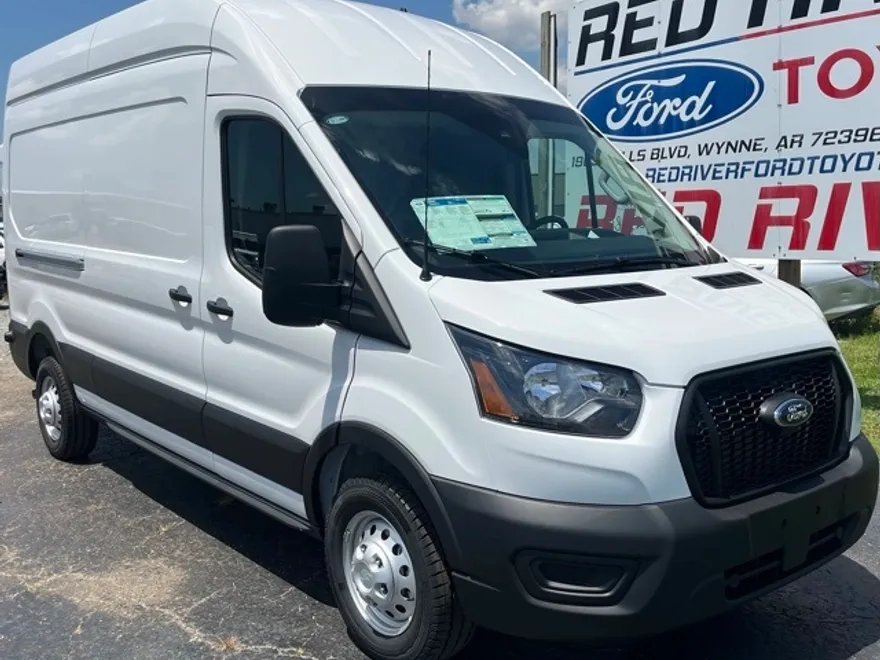 2025 Ford Transit Cargo Van photo 1