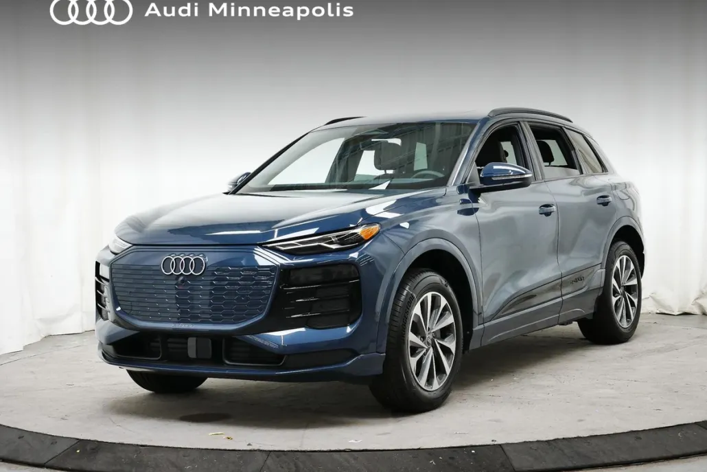2025 Audi Q6 E-tron Premium photo 1