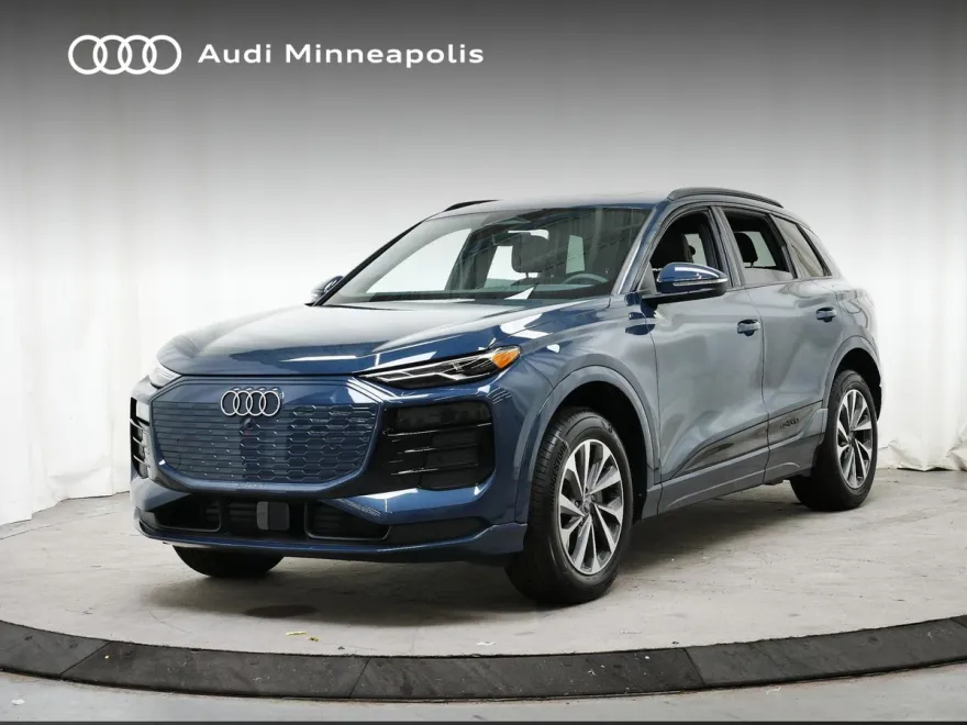 2025 Audi Q6 E-tron Premium photo 1