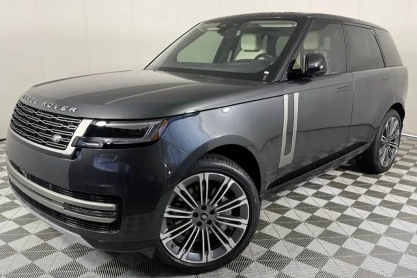 2025 Land Rover Range Rover SE photo 1