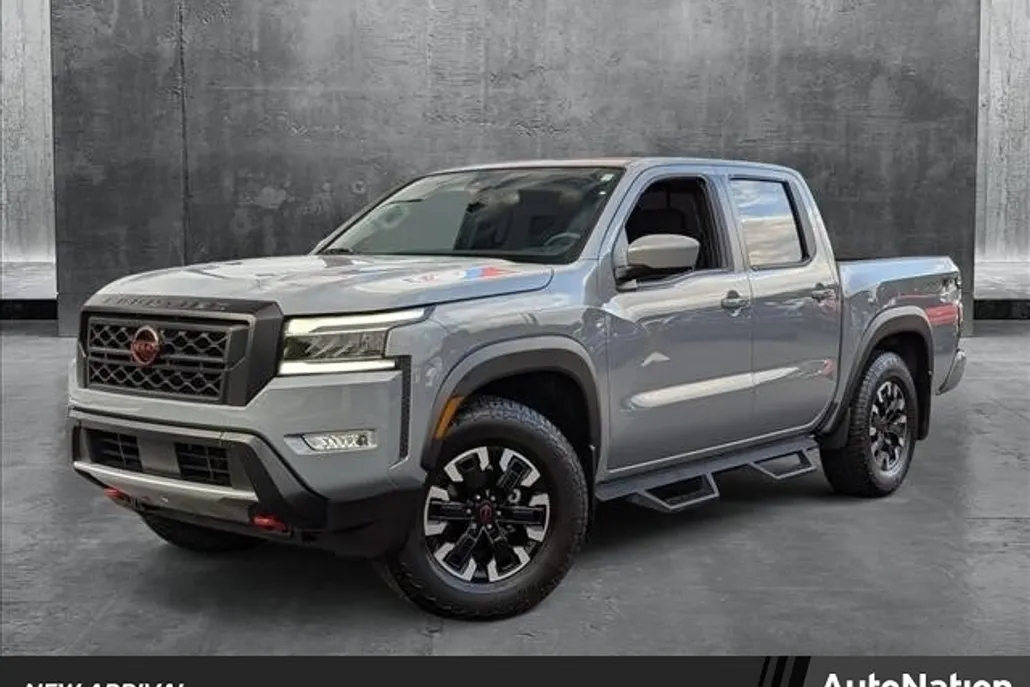 2024 Nissan Frontier PRO-X Crew Cab photo 1
