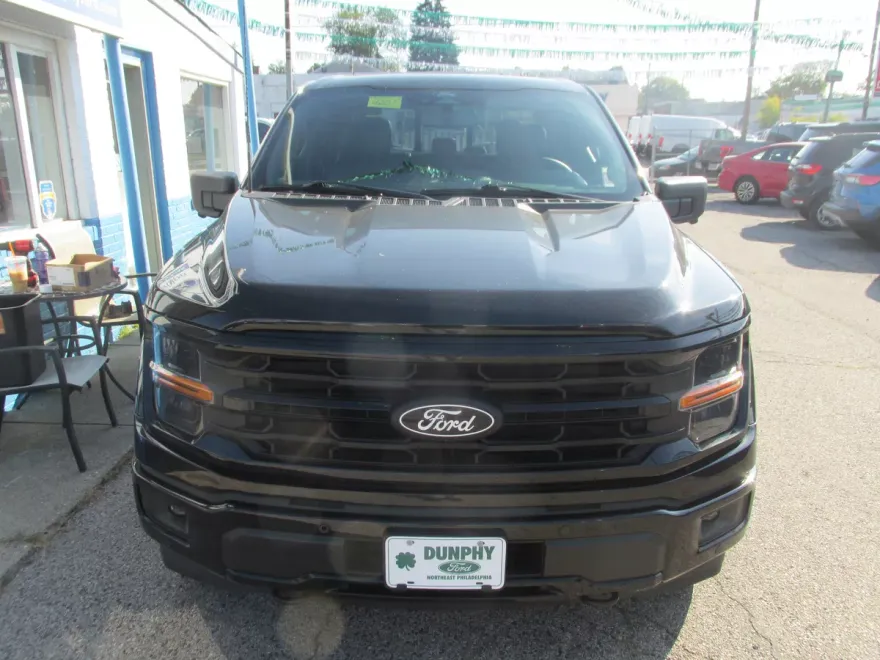 2024 Ford F-150 XLT photo 1