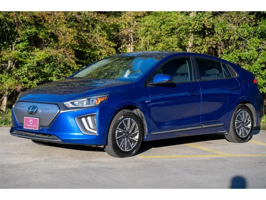 2020 Hyundai Ioniq Electric SE photo 1